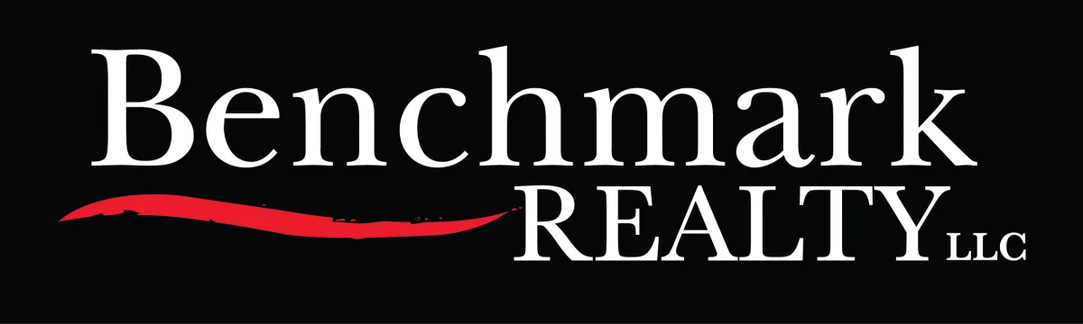 Benchmark Realty Logo
