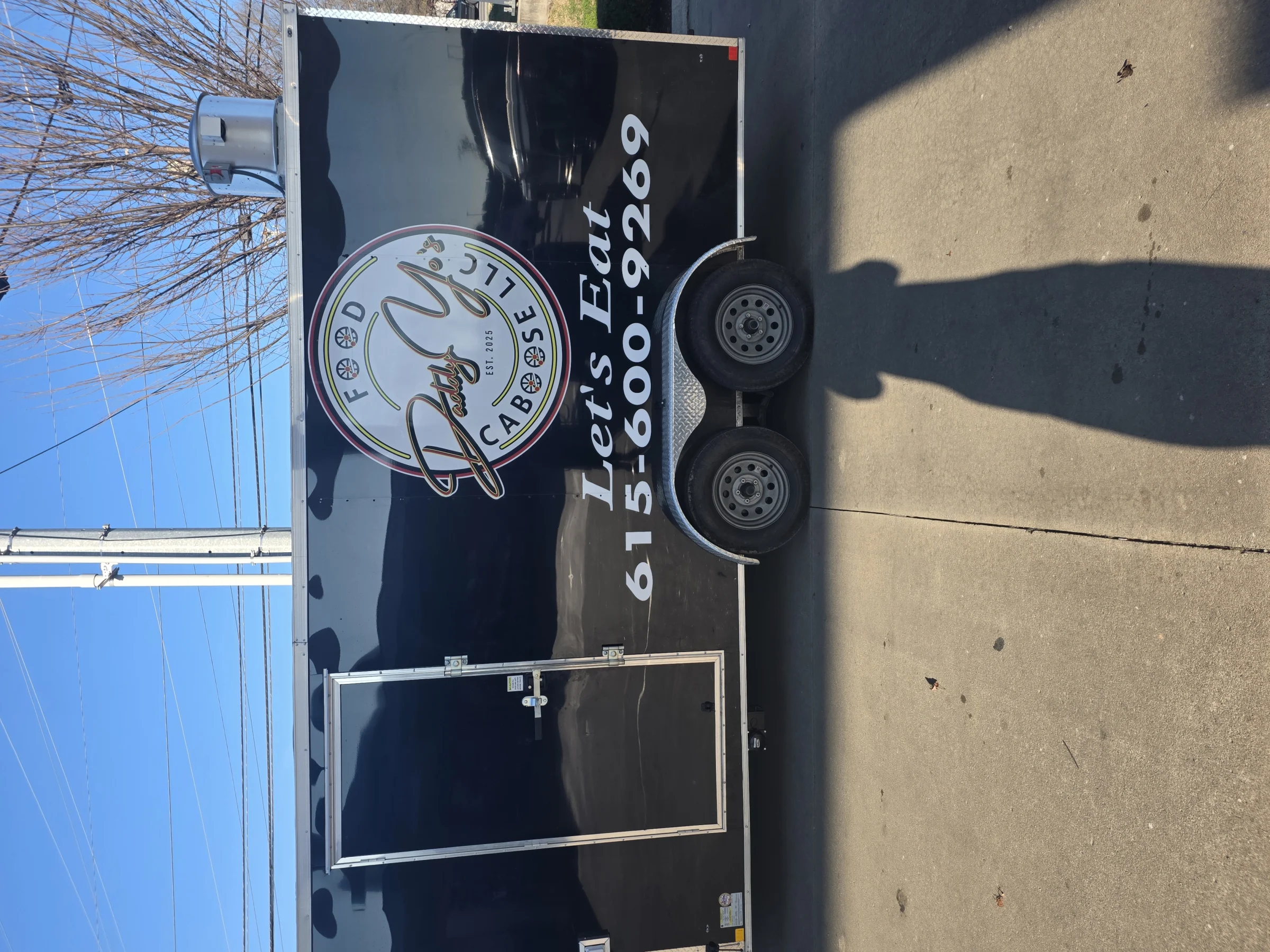 Daddy Yo's Food Caboose - Image 5