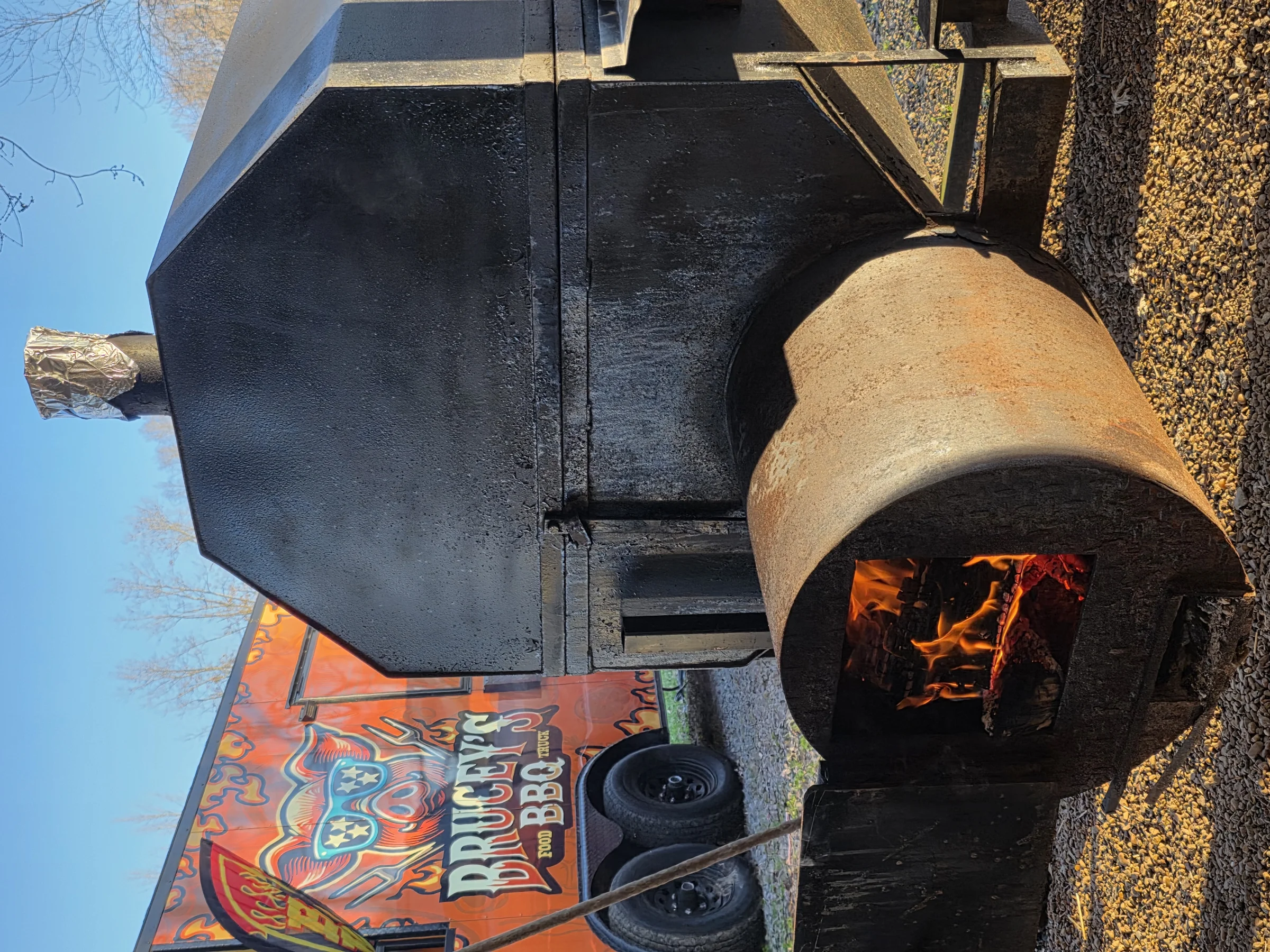 Brucey's BBQ - Image 1