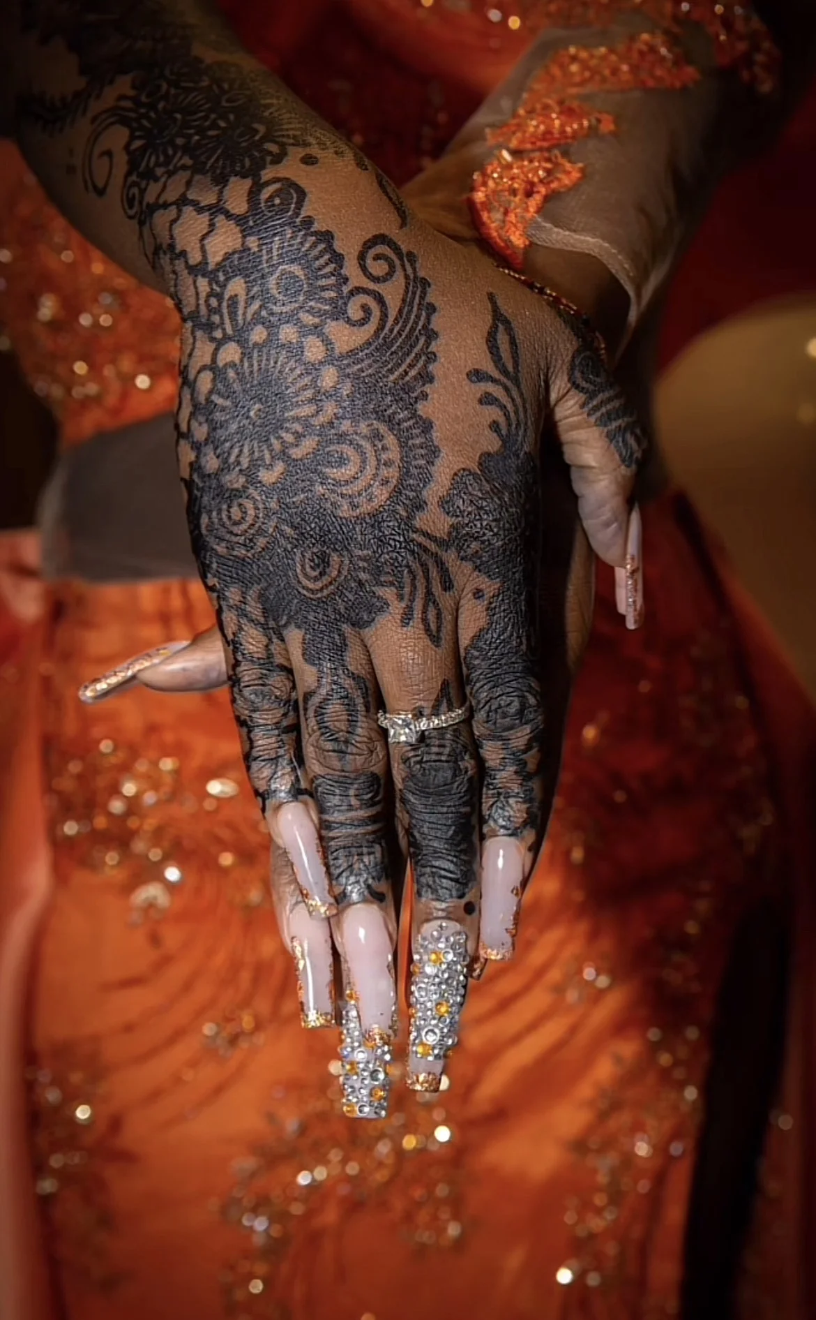 615 HENNA TATTOOS & ACCESSORIES - Image 3