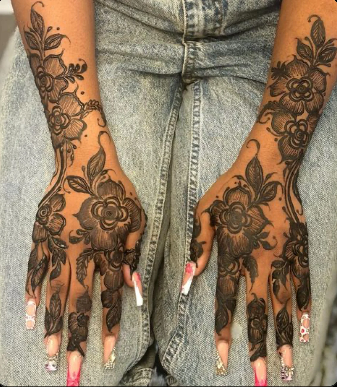 615 HENNA TATTOOS & ACCESSORIES - Image 2