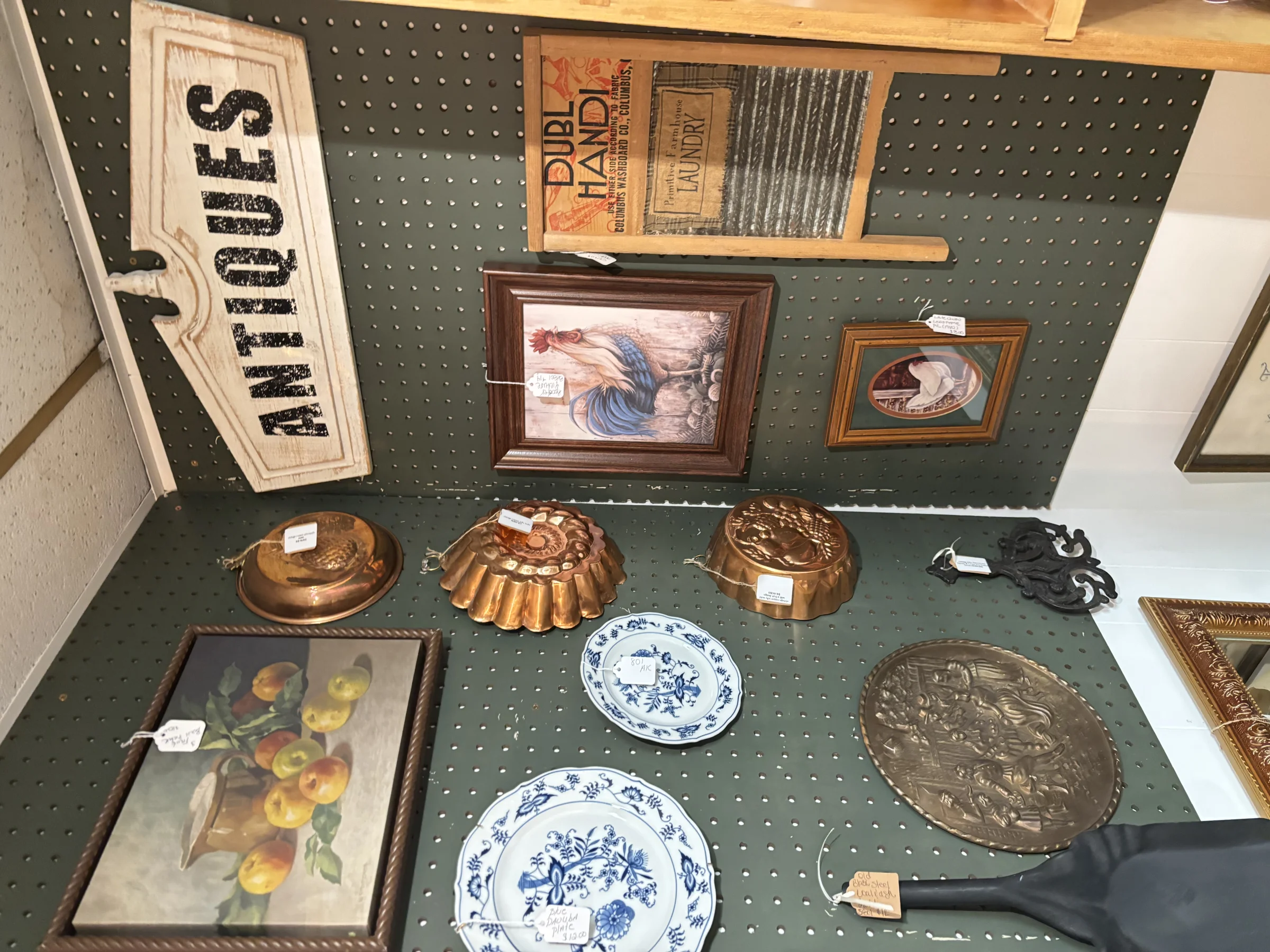 Two sister antiques  - Image 5