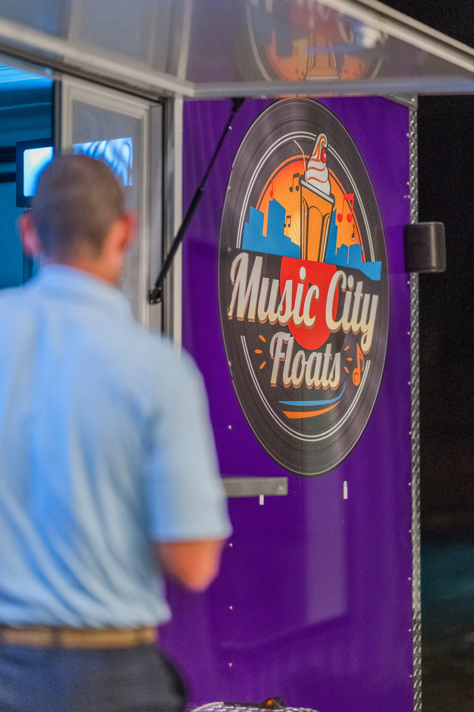 Music City Floats - Image 6