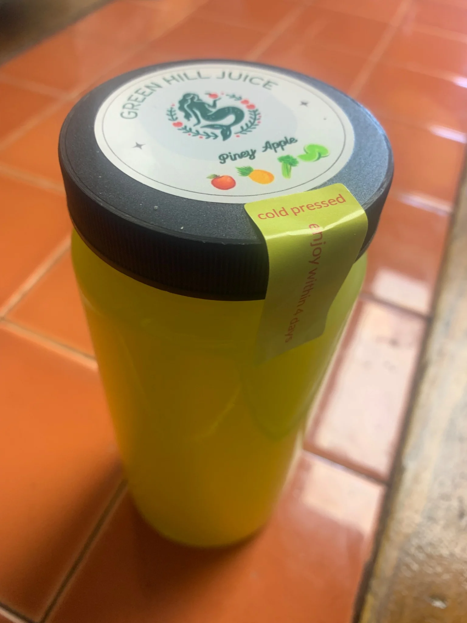 Green Hill Juice Club - Image 4