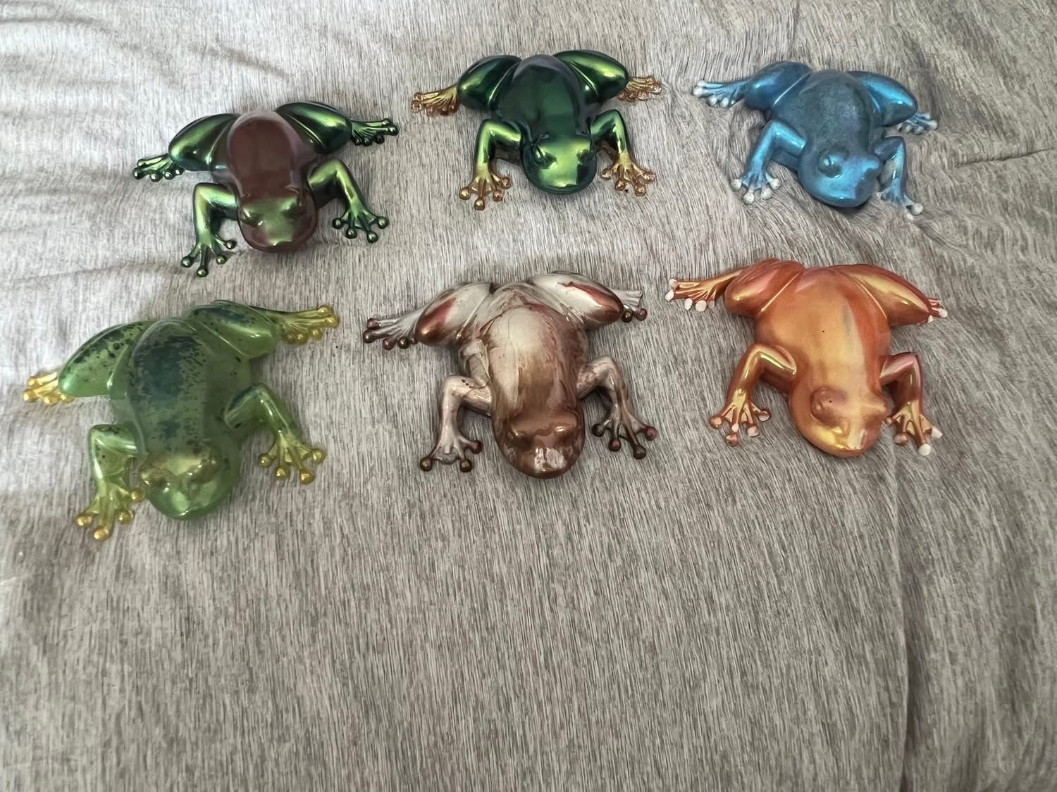Resin made frogs