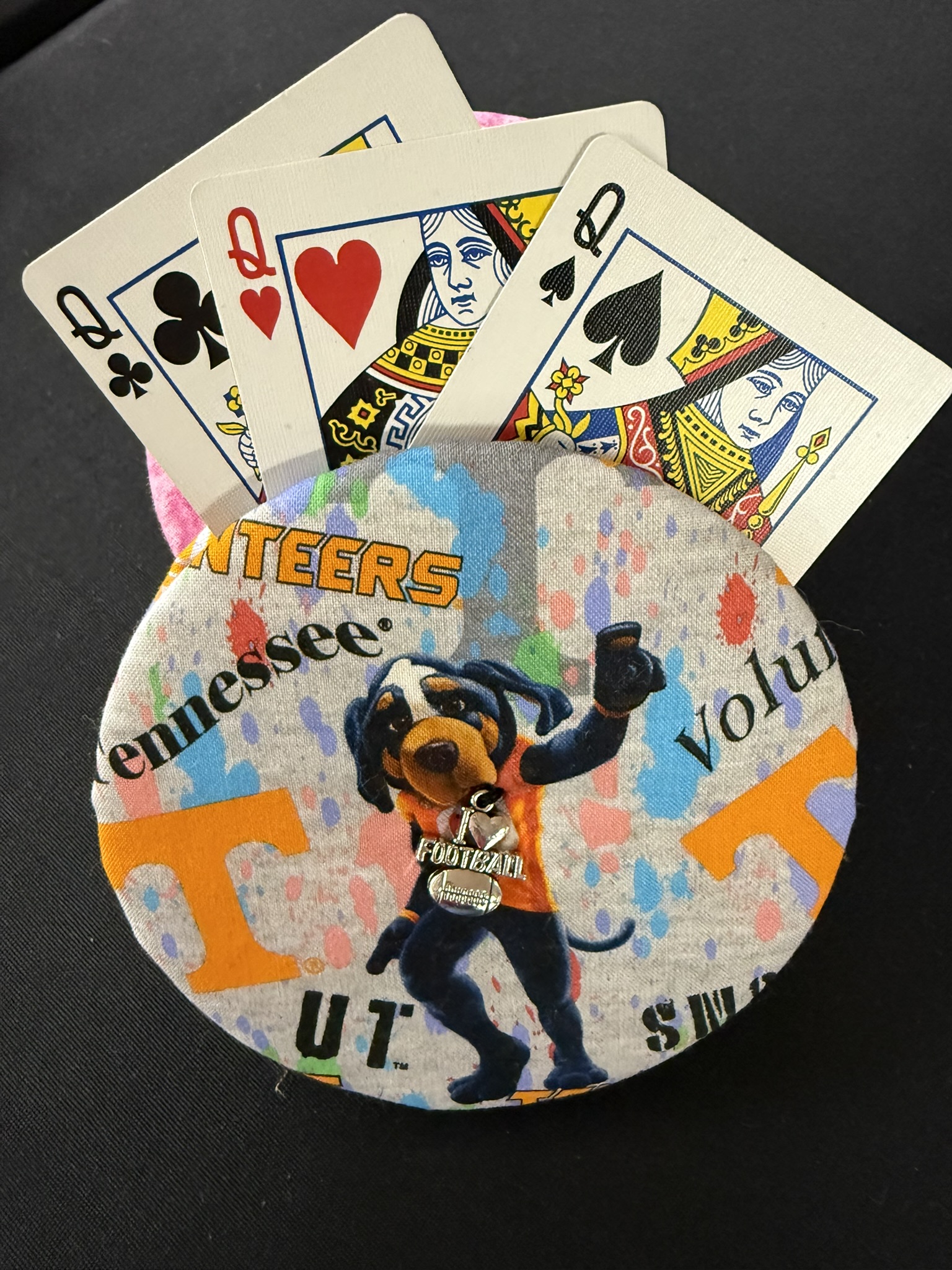 tennessee vols mascot playing cards holder with i heart football charm